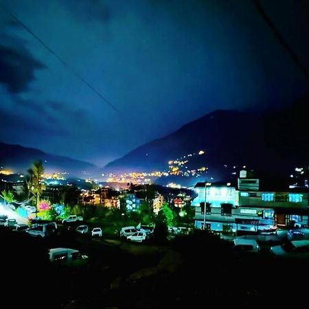 מנאלי Hotel Himachal Heights מראה חיצוני תמונה